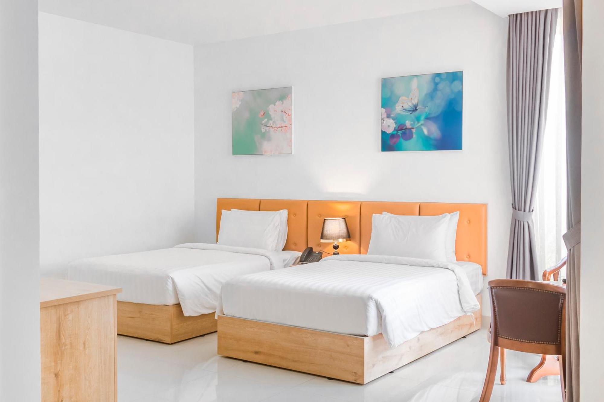 סיהאנוקוויל Sea Breeze Hotel & Villa מראה חיצוני תמונה
