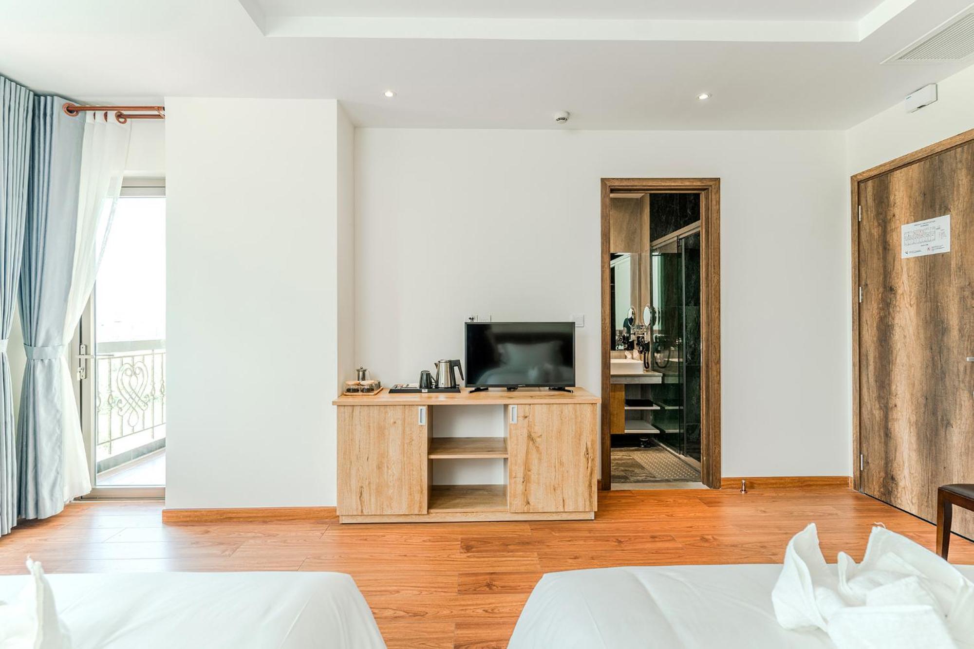 סיהאנוקוויל Sea Breeze Hotel & Villa מראה חיצוני תמונה